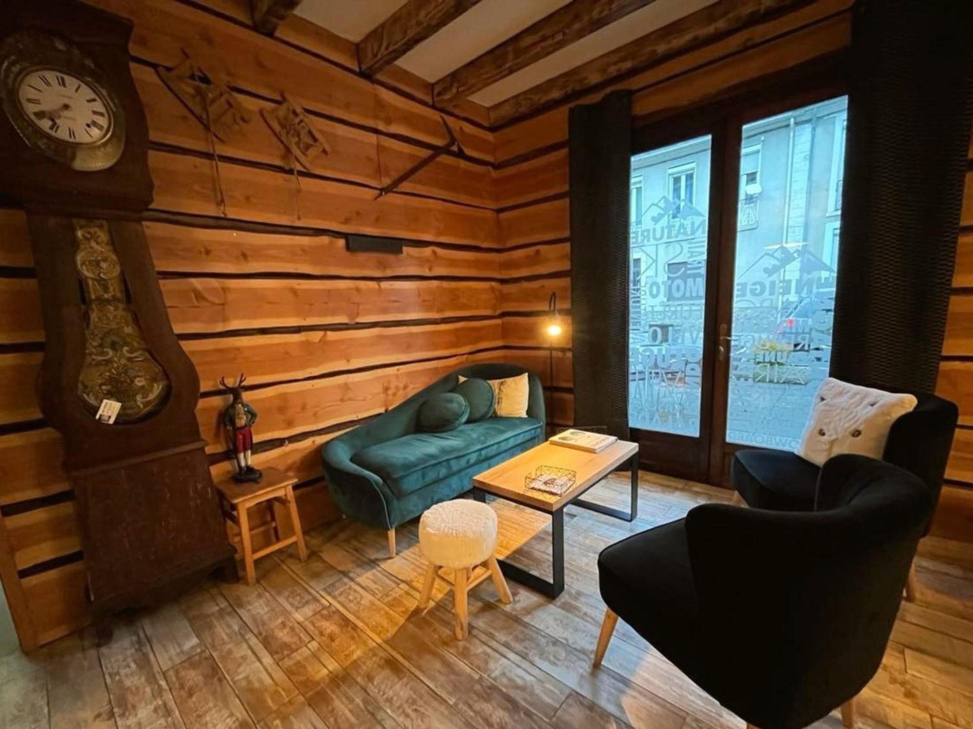 Hotel La Rencluse Saint-Mamet Экстерьер фото
