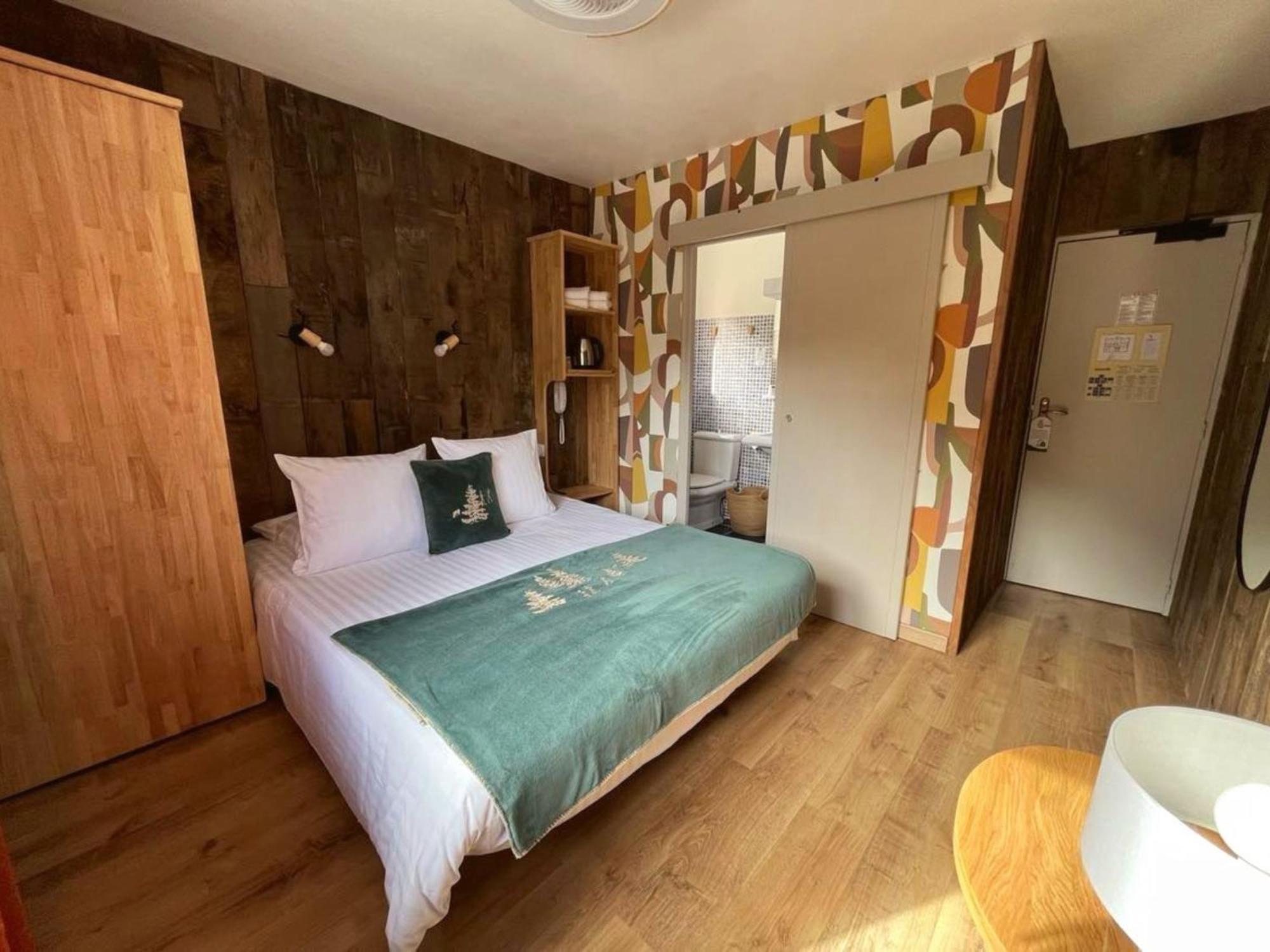 Hotel La Rencluse Saint-Mamet Экстерьер фото